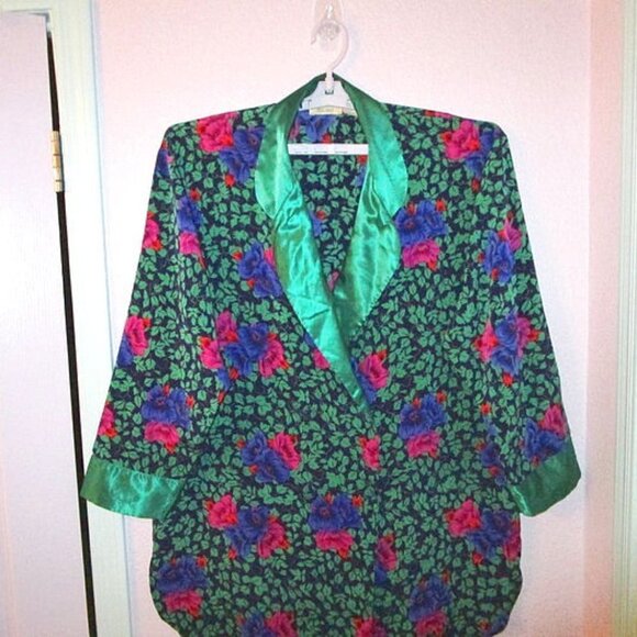 Victoria’s Secret SATIN Sleepshirt Size L EMERALD FLORAL Gold Label LOUNGEWEAR - Picture 2 of 10